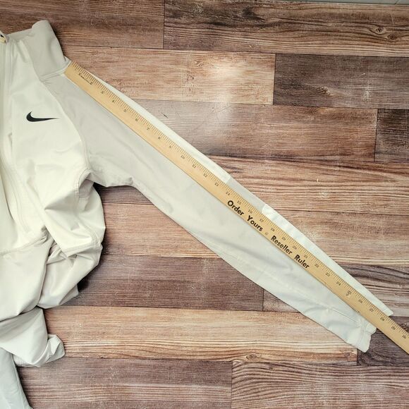 NIKE Women's Size M Medium Hyperwarm Shield Half 1/2 Zip Long Sleeve 485728-072 - Picture 11 of 12